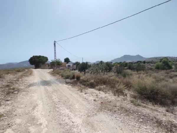 Terreno en calle Verdegás