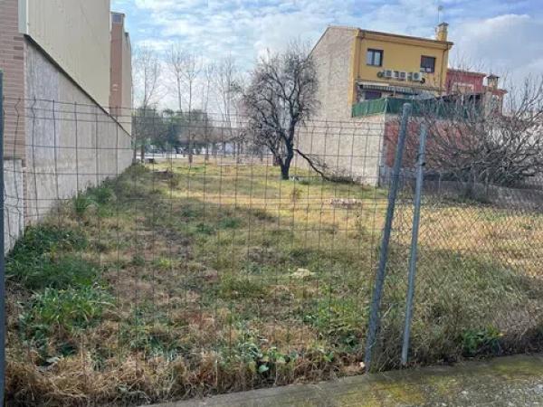 Terreno en calle Duquesa d'Almodòvar, 60