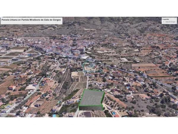 Terreno en Gata de Gorgos