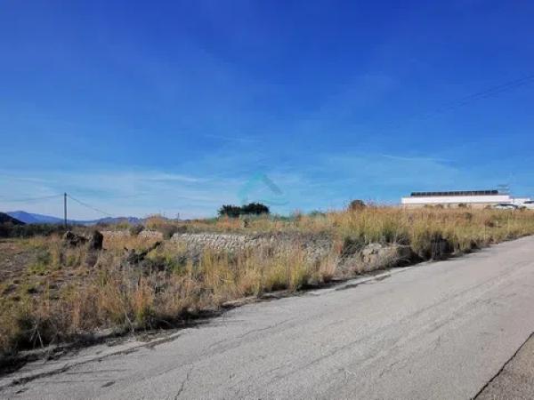 Terreno en Gata de Gorgos