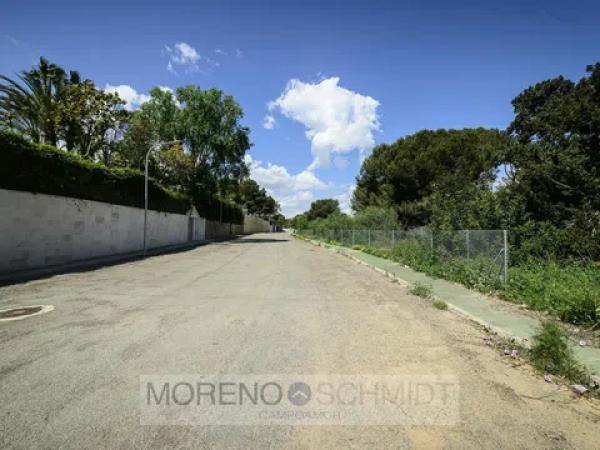 Terreno en calle Pío Baroja