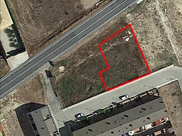 Terreno en Cv-81 s/n