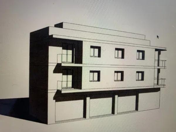 Terreno en calle la Marina, 3