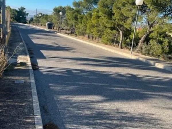 Terreno en calle Carrasqueta