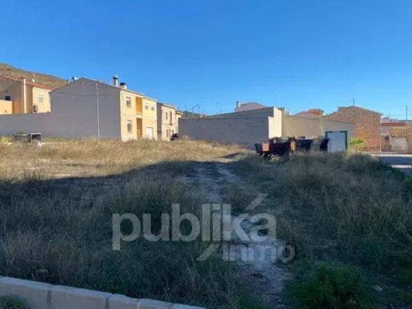 Terreno en calle Eulogio Abad, 15