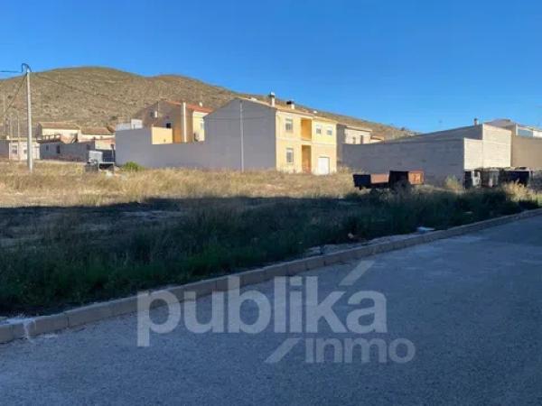 Terreno en calle Eulogio Abad, 15