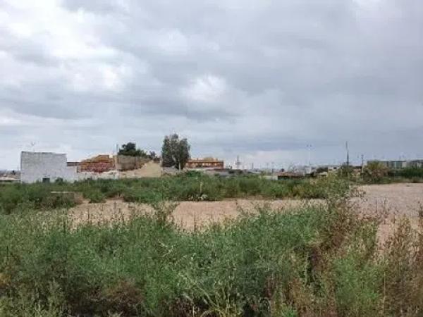 Terreno en calle Daya Nueva