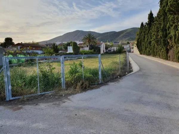 Terreno en calle Virgen de la Salud, 15
