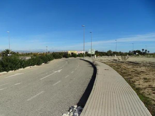 Terreno en calle Rio Vinalopo