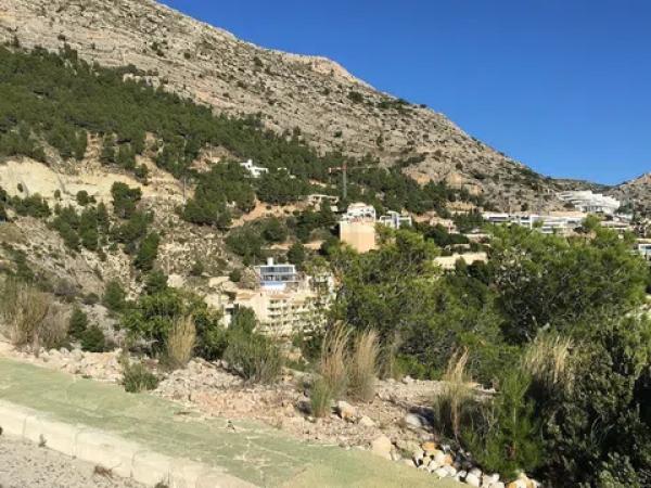 Terreno en calle Suecia