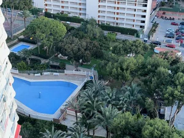 Estudio en avenida de Montecarlo s/n