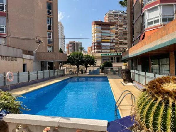 Piso en calle Gerona