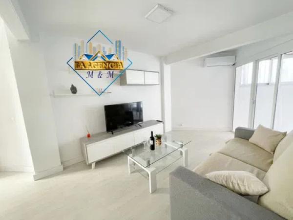 Piso en calle Gerona