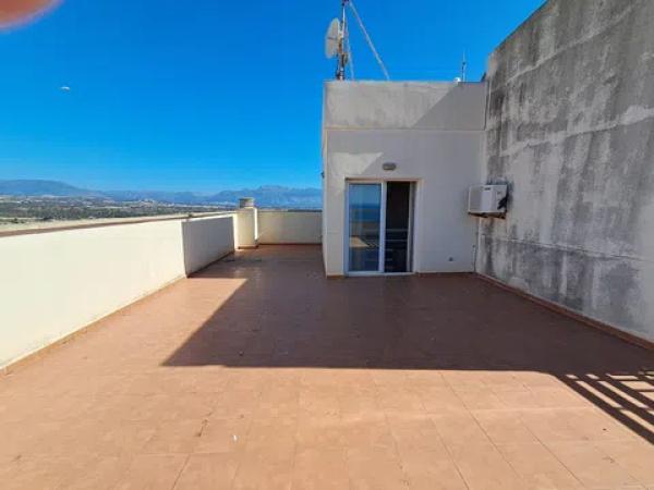 Ático en avenida Ametlla de Mar