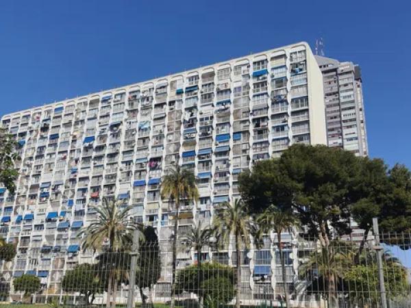 Piso en avenida de Suecia