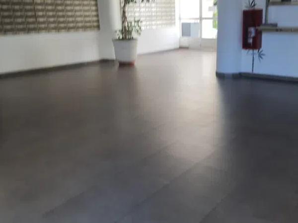 Piso en avenida de Suecia