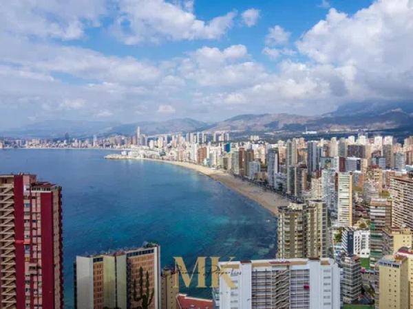 Piso en avenida de Roma, 11