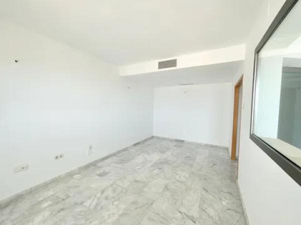 Piso en calle de Viena