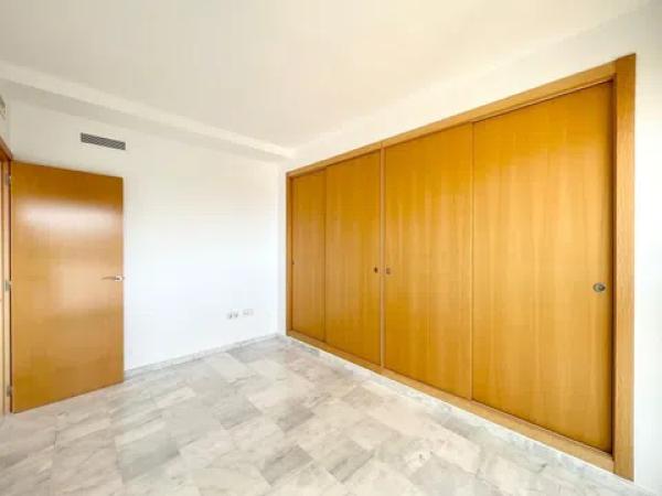 Piso en calle de Viena