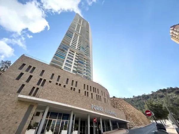 Piso en calle de Viena