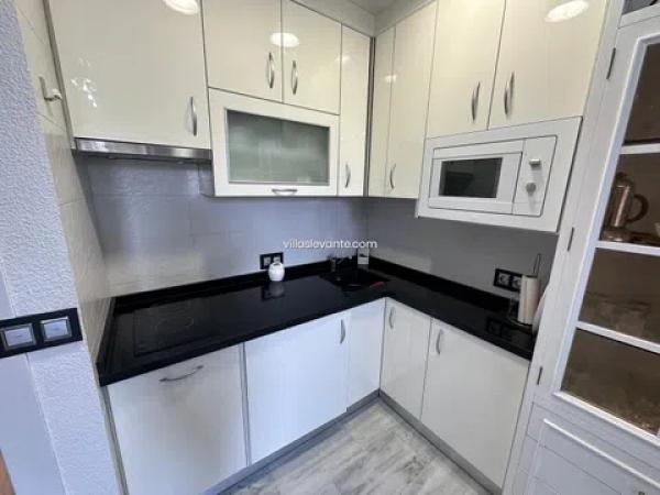 Estudio en Pueblo Levante