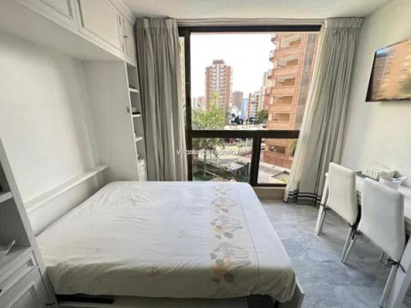 Estudio en Pueblo Levante