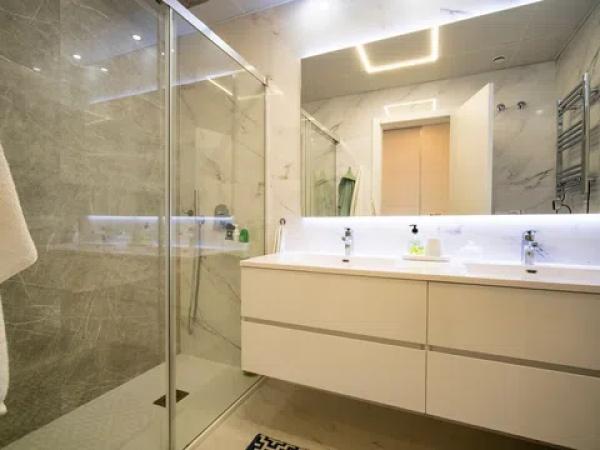 Piso en avenida República Argentina, 17