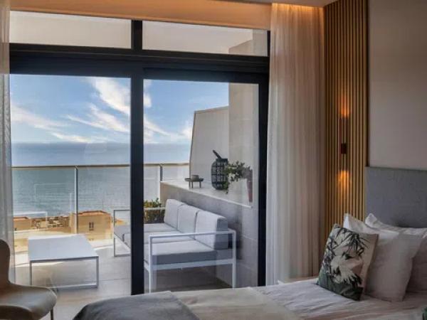 Piso en avenida República Argentina, 17