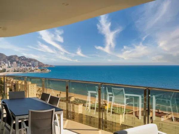 Piso en avenida República Argentina, 17