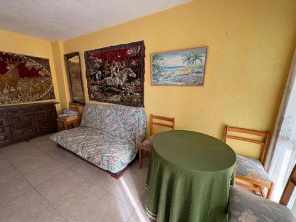 Piso en avenida de Suecia