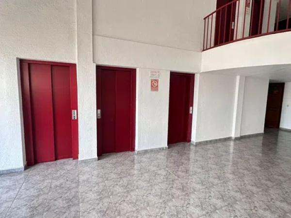 Piso en avenida de Suecia