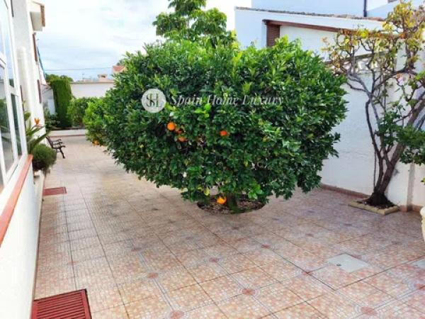 Casa independiente en avenida Doctor Severo Ochoa