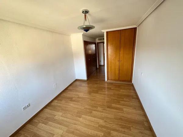 Piso en Centro Urbano