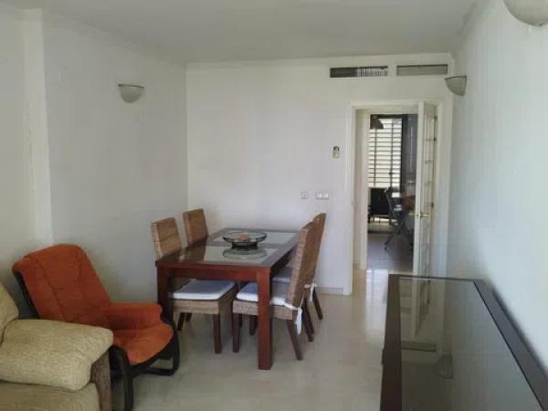 Piso en Pueblo Poniente