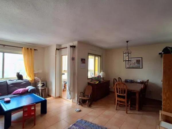 Piso en Barrio Zona Rincón Bajo