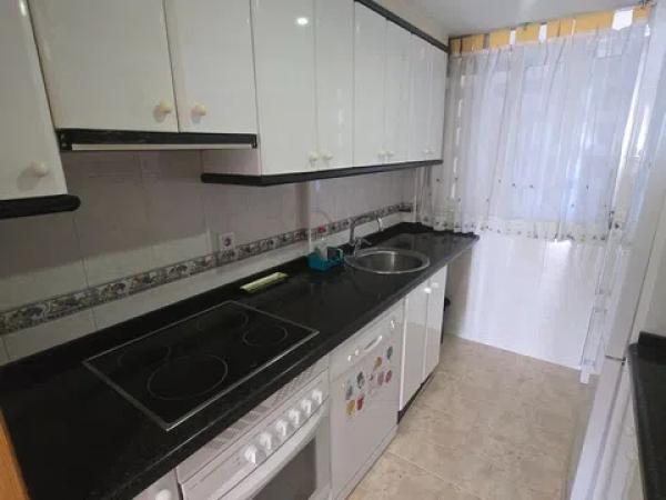 Piso en avenida de l'Almirall Bernat de Sarria s/n