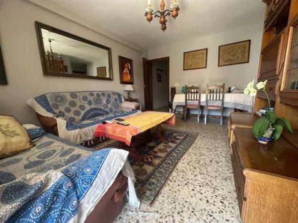 Piso en Pueblo Poniente