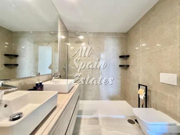 Piso en avenida de la Vila Joiosa, 34