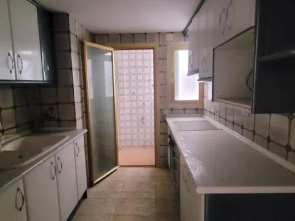 Piso en avenida Callosa D'Ensarrià