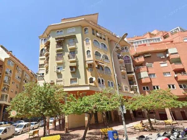 Piso en avenida Callosa D'Ensarrià