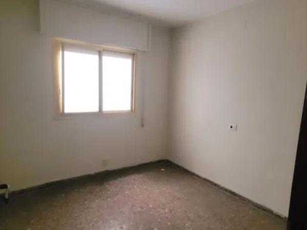 Piso en avenida Callosa D'Ensarrià