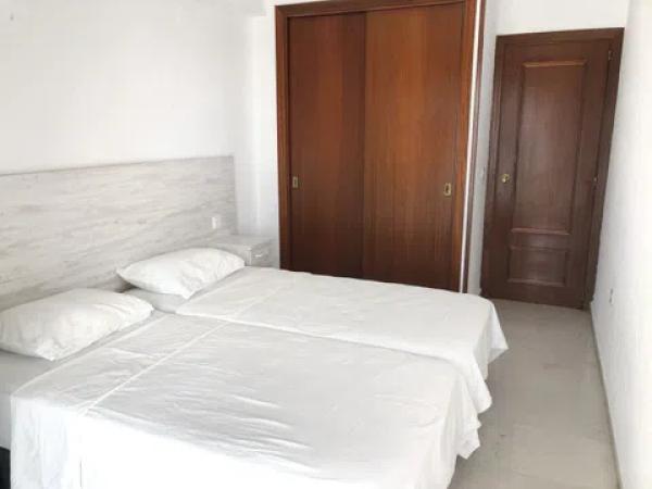 Piso en calle Ibiza, 8