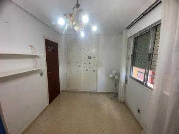 Piso en calle de Dénia