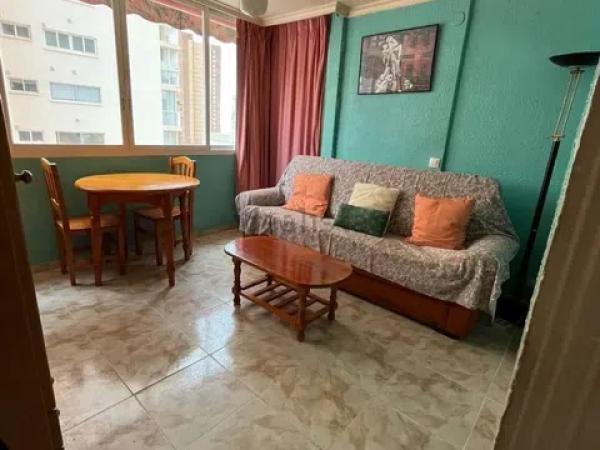 Piso en calle Gerona