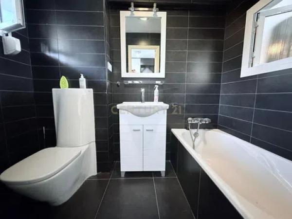 Piso en calle Alcalde Manuel Catalán Chana, 18 -28