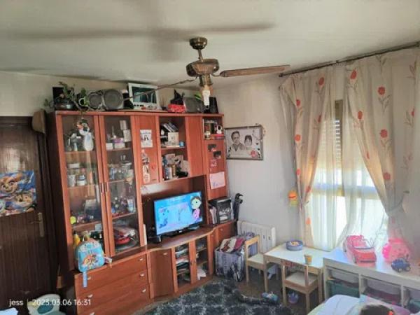 Piso en Barrio Zona Rincón Bajo