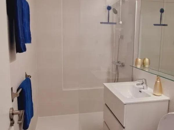 Estudio en Barrio Zona Rincón Bajo