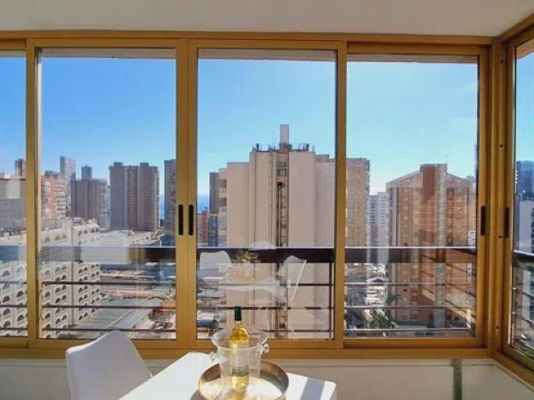 Estudio en Barrio Zona Rincón Bajo