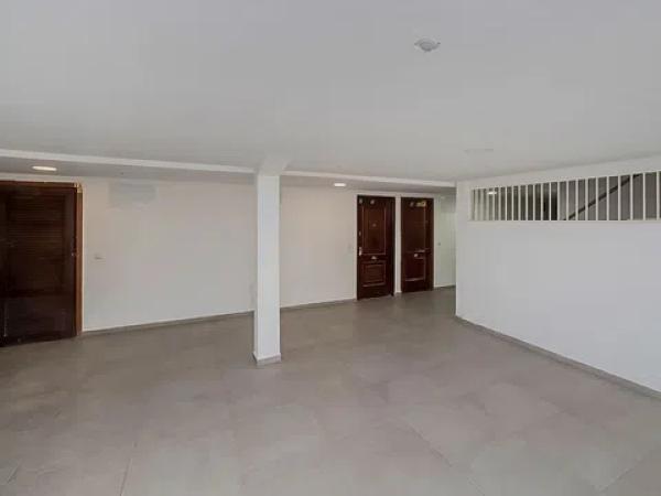 Piso en avenida de Francia