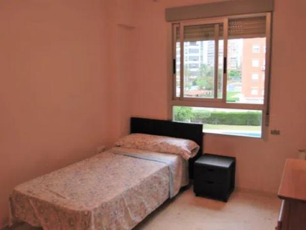 Piso en avenida Juan Fuster Zaragoza